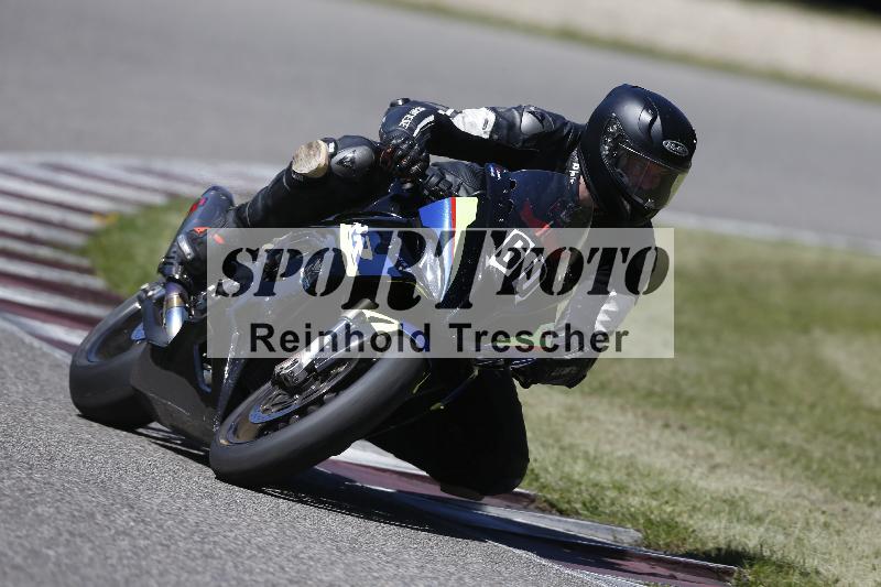/15 22.05.2026  Plüss Moto Sport  Discover the Bike ADR /Gruppe rot - Race 3/60